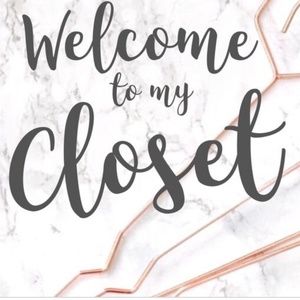Welcome to my Plus Size Closet👄👠👛👗🛍👚👒👡